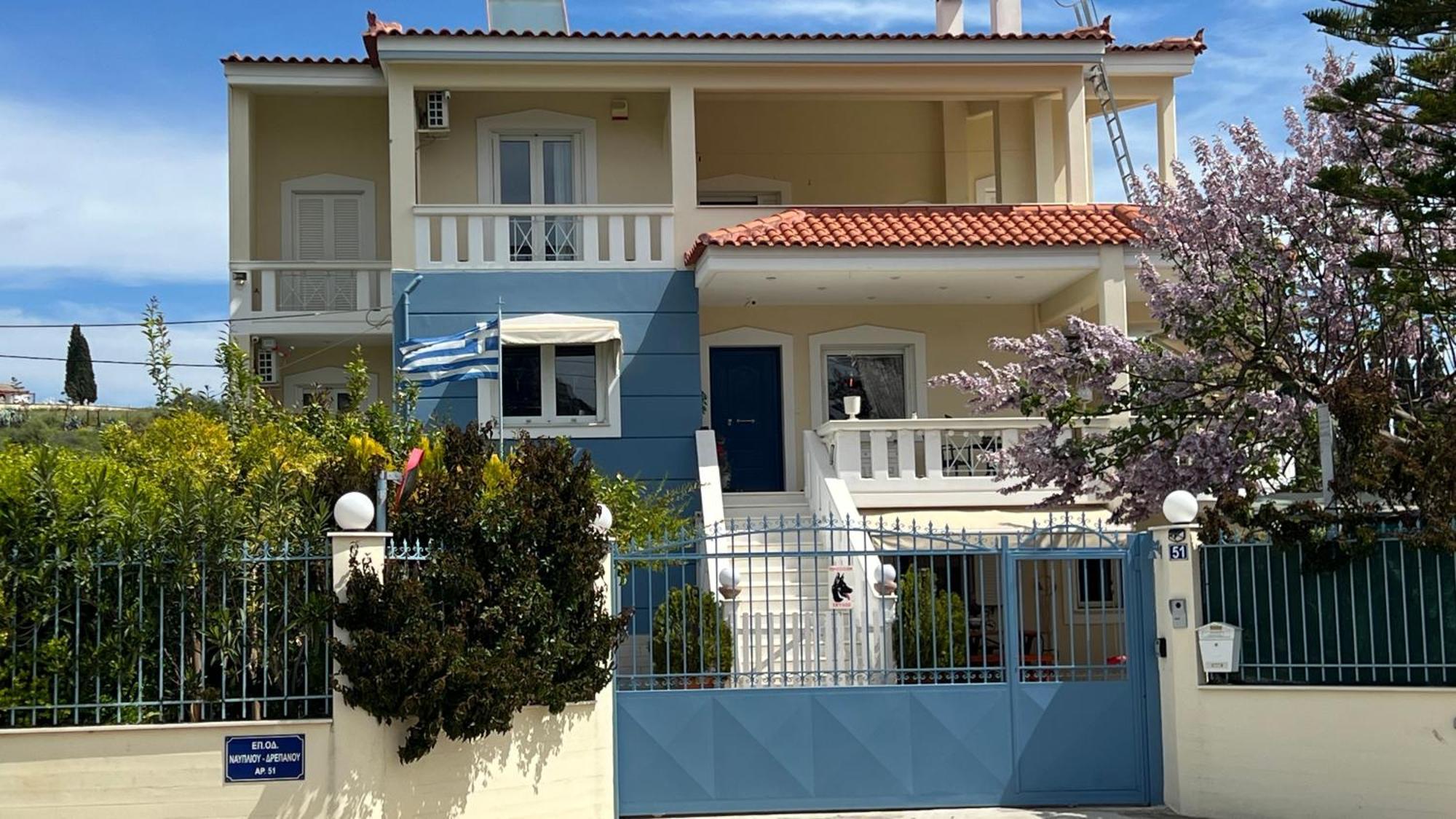Iris-Gogo House Appartement Nauplion Buitenkant foto